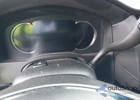 2017 Cadillac Escalade Esv Premium Luxury z USA, uszkodzony, nr VIN 1GYS4JKJ0HR229076